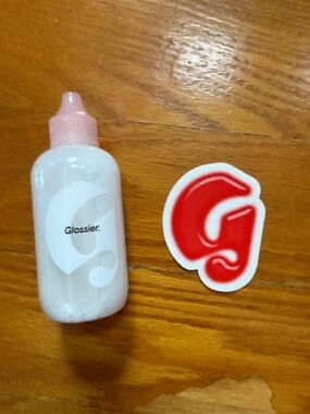 Glossier Milky Oil makeup remover